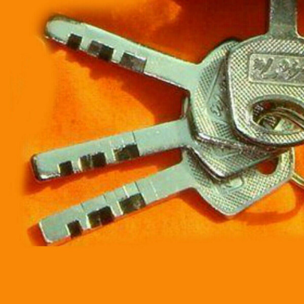 Coupe clé 90W Machine à copier tailler les clés 220V Machine à