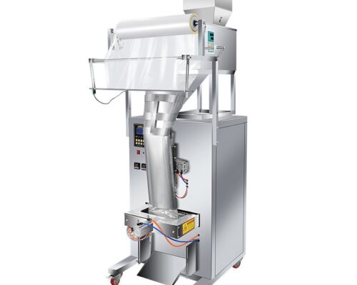 Máquina envasadora DARZD-720BQ en proceso de empaquetado de bolsas de cubitos de hielo de 60 g