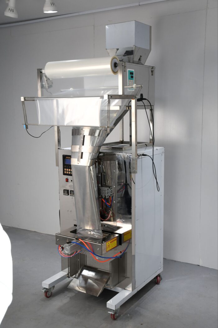 DARZD-720BQ en entorno refrigerado para envasado de hielo y congelados